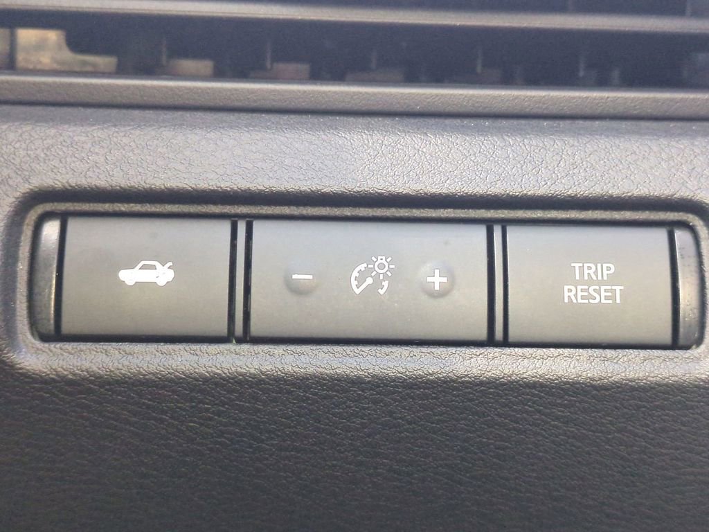 Used 2024 Nissan Altima 2.5 SR image 25