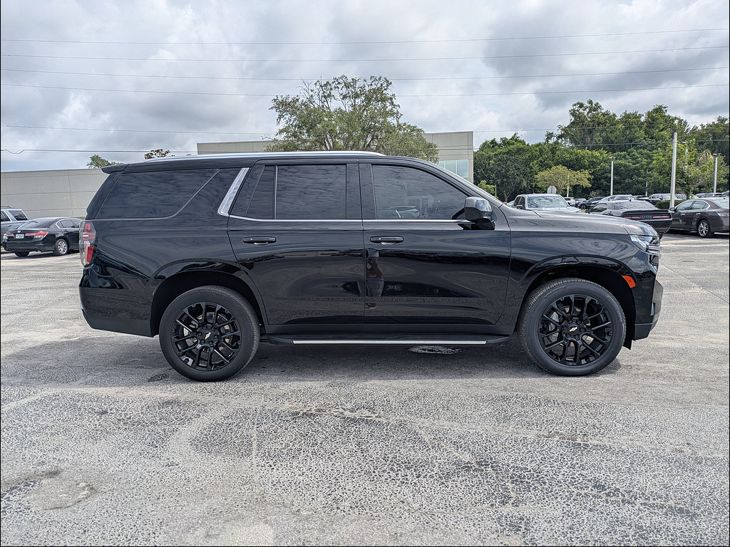 Certified 2023 Chevrolet Tahoe LS RWD image 4