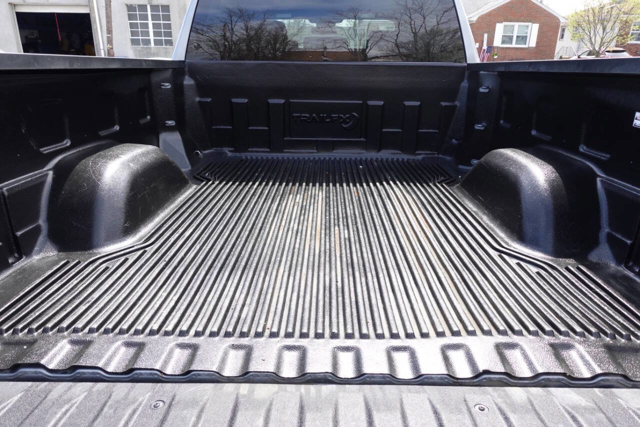 Used 2023 GMC Sierra 1500 Pro w/ Graphite Edition image 14