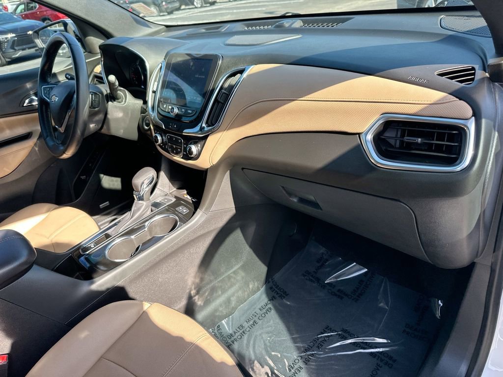 Used 2022 Chevrolet Equinox Premier AWD/4WD image 28