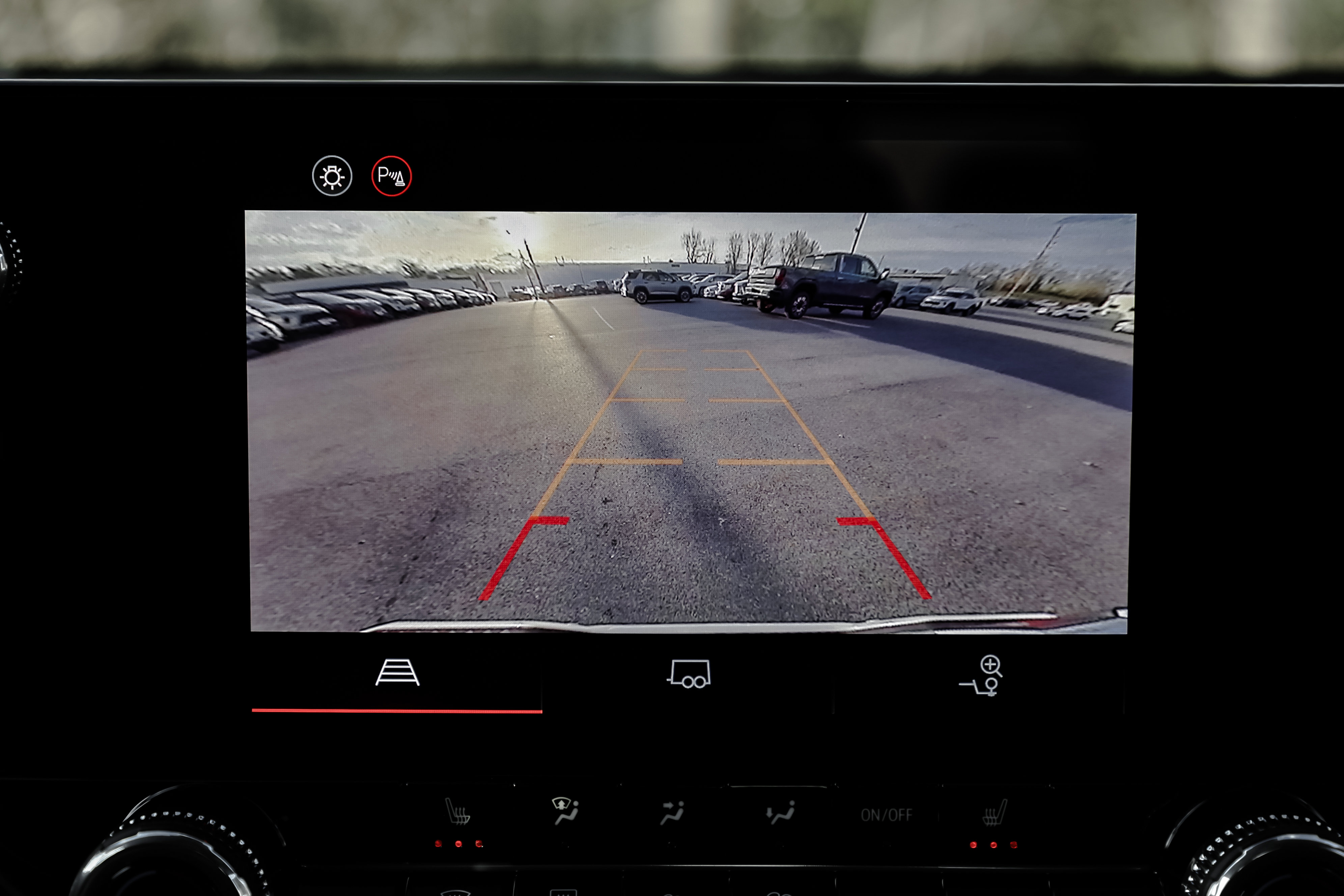 New 2026 GMC Canyon Elevation w/ Convenience Package image 39