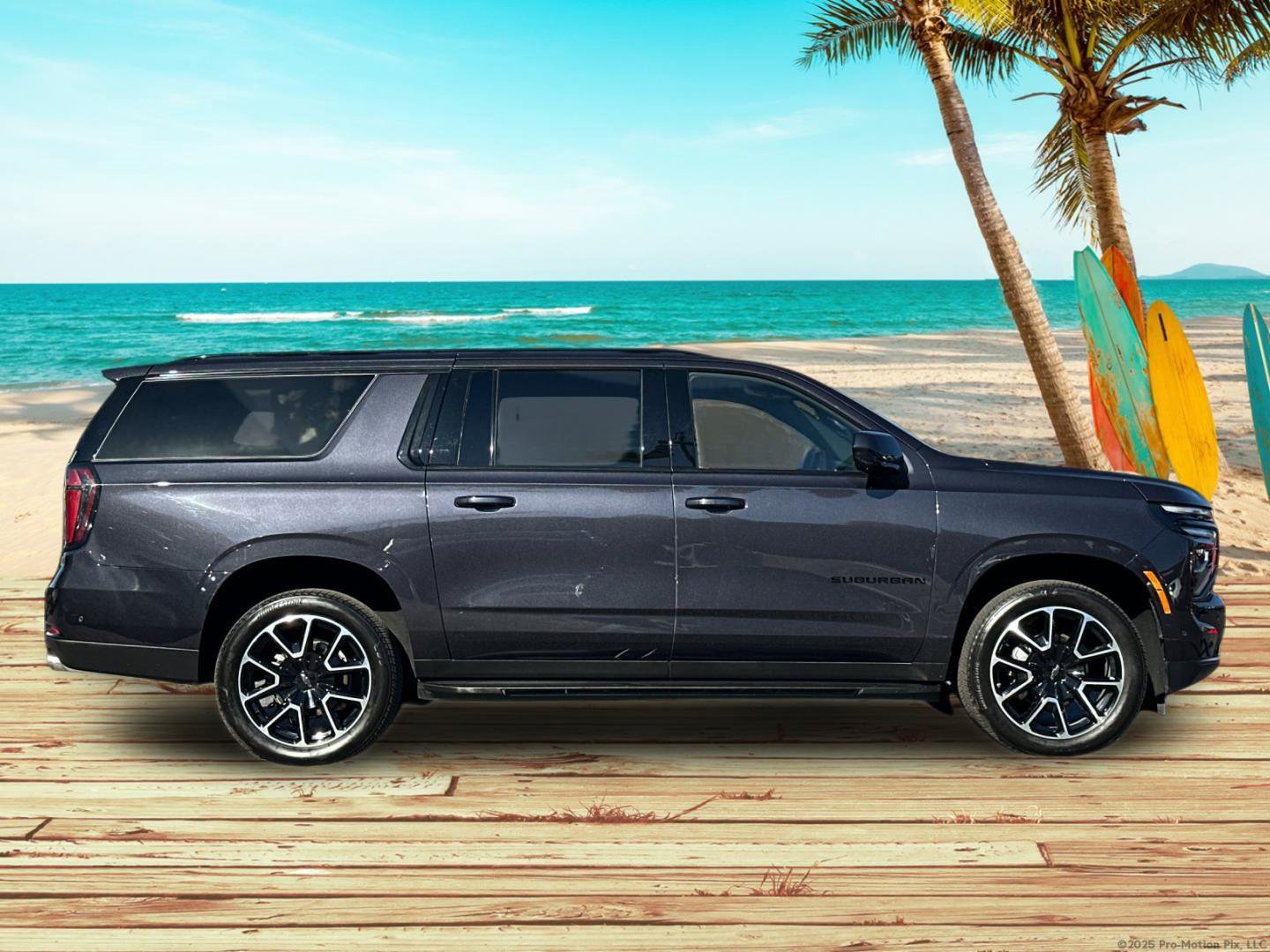 Used 2025 Chevrolet Suburban RST image 6