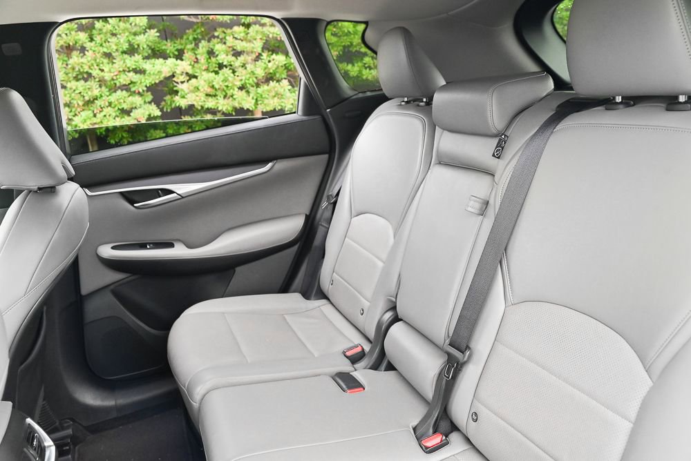 Used 2023 INFINITI QX50 Luxe FWD image 8