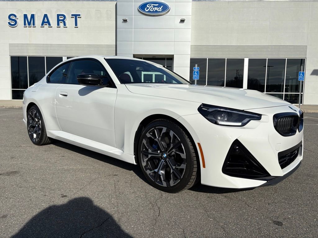 Used 2025 BMW M240i xDrive Coupe image 1