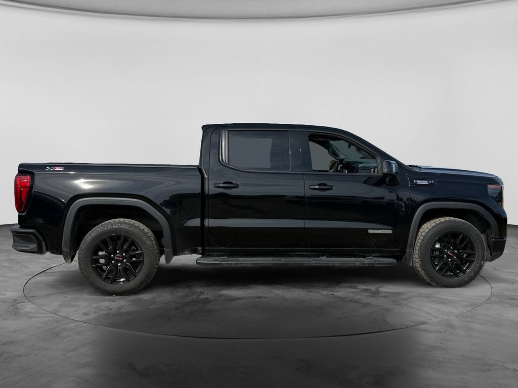 Used 2025 GMC Sierra 1500 Elevation w/ Elevation Premium Package AWD/4WD image 11