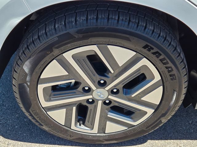 Used 2023 Hyundai Kona SE FWD image 10