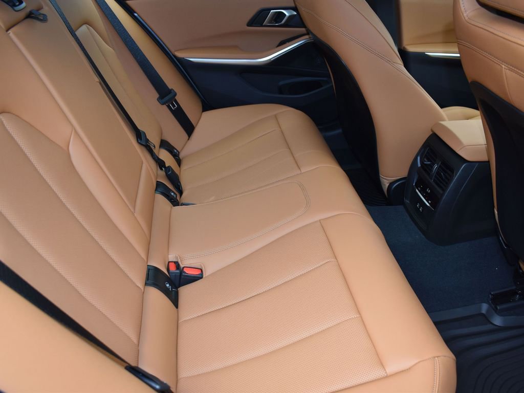 New 2026 BMW 330i Sedan w/ Convenience Package RWD image 20