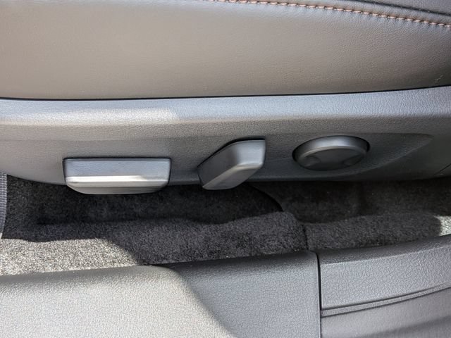 New 2026 MAZDA MAZDA3 s FWD image 19