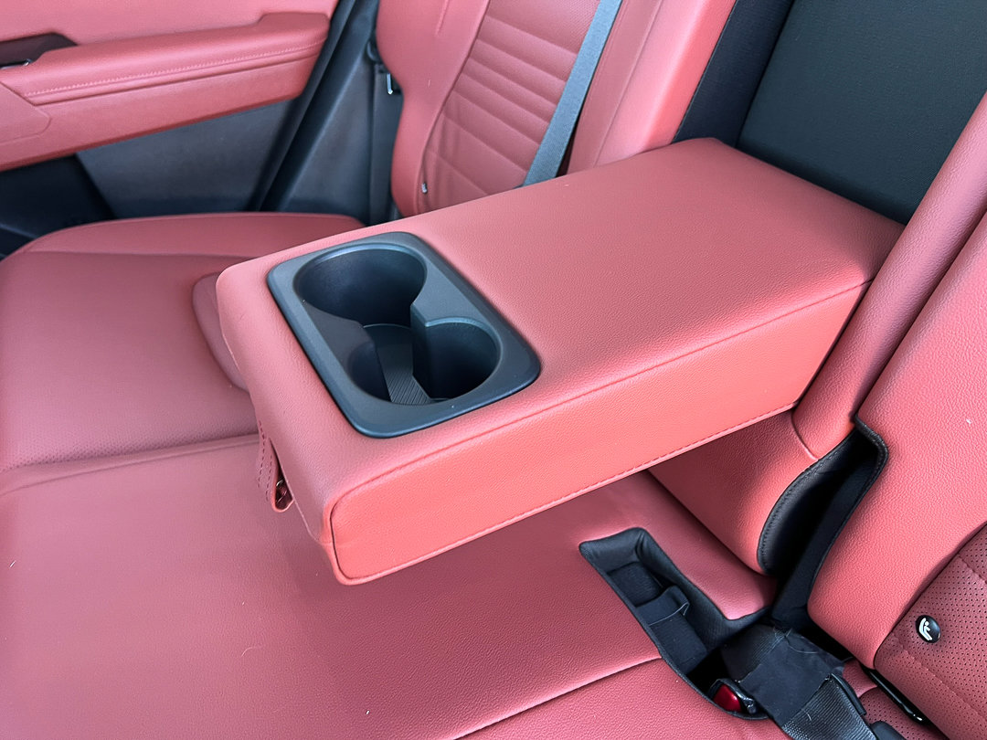 Used 2023 Kia Sportage SX Prestige image 33