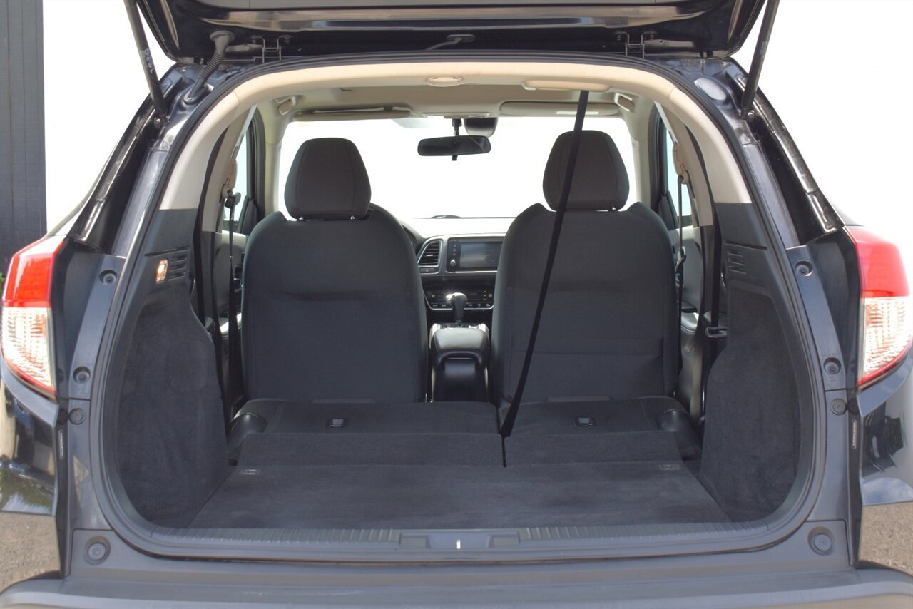 Used 2020 Honda HR-V EX image 31