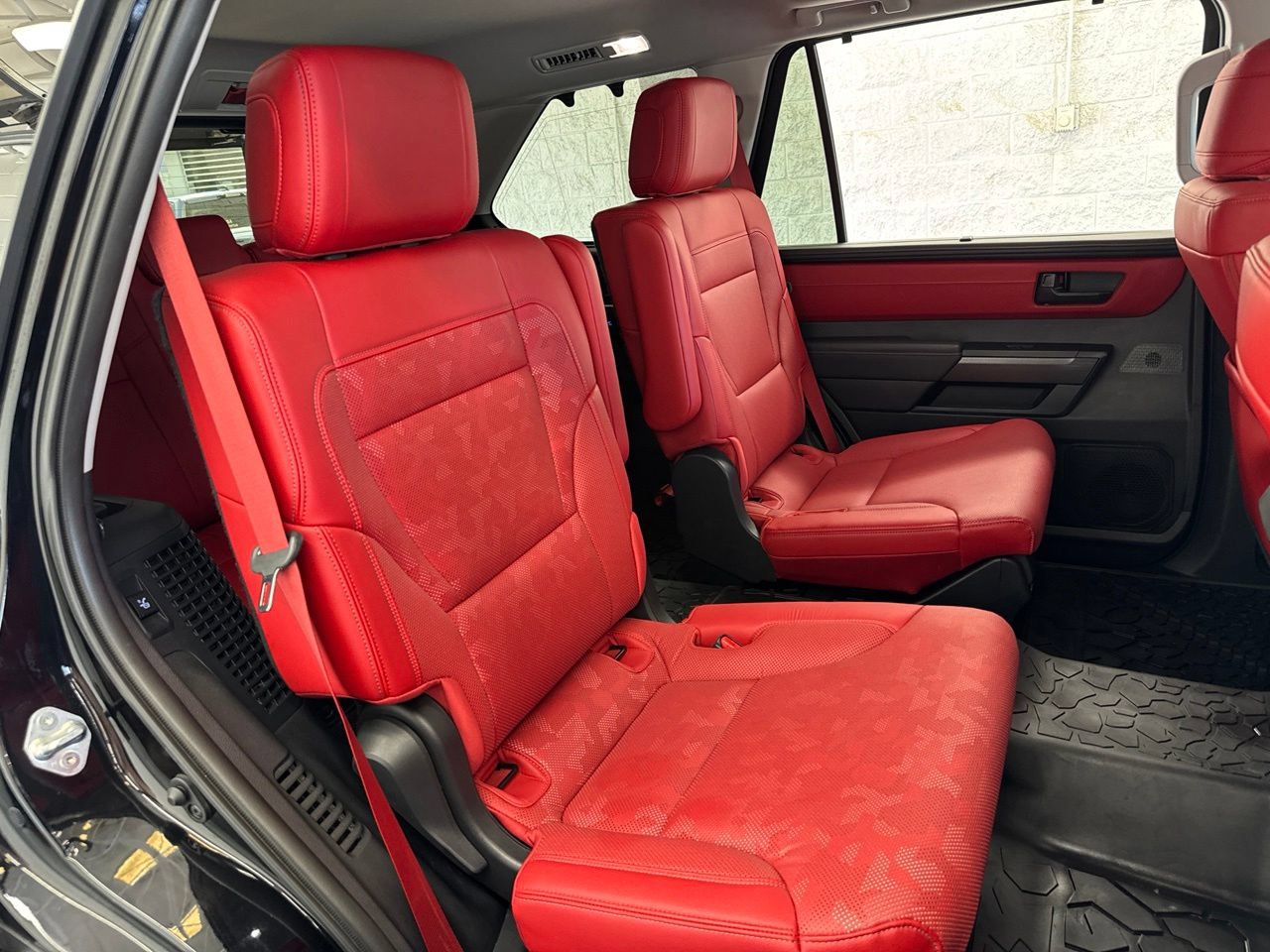 Used 2023 Toyota Sequoia TRD Pro AWD/4WD image 51