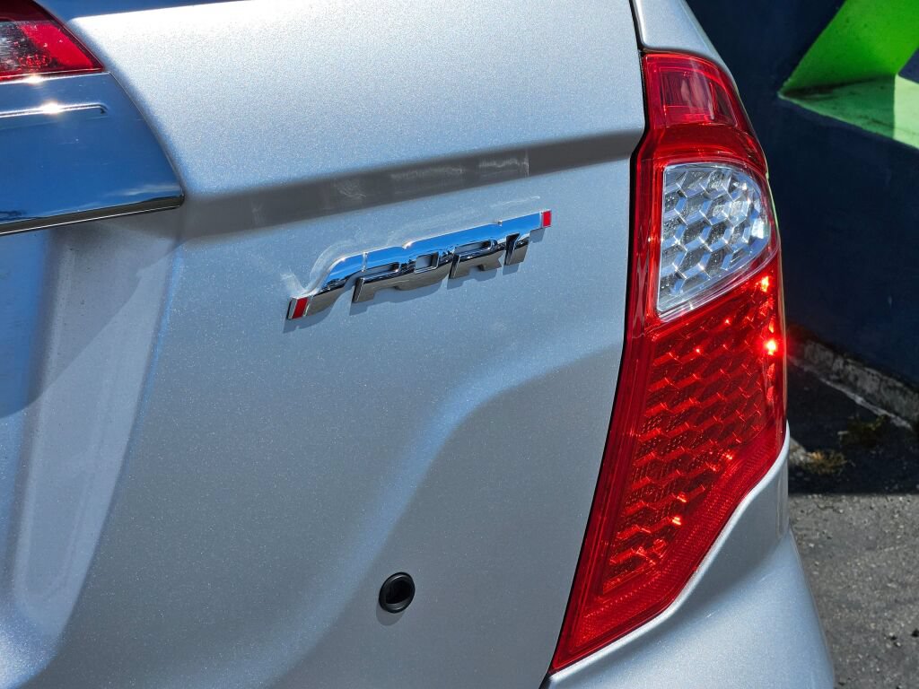 Used 2011 Ford Fusion Sport w/ 402A Rapid Spec Order Code FWD image 8