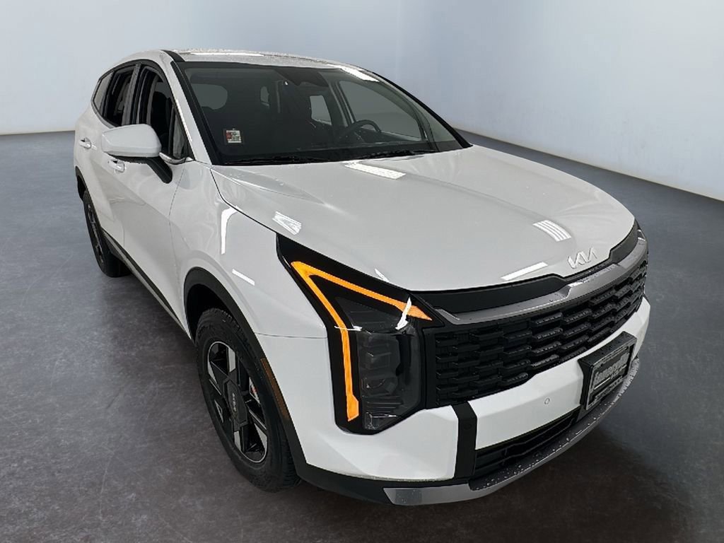New 2026 Kia Sportage LX