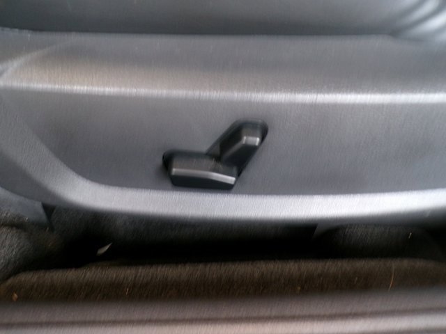 Used 2008 Dodge Challenger SRT8 image 9