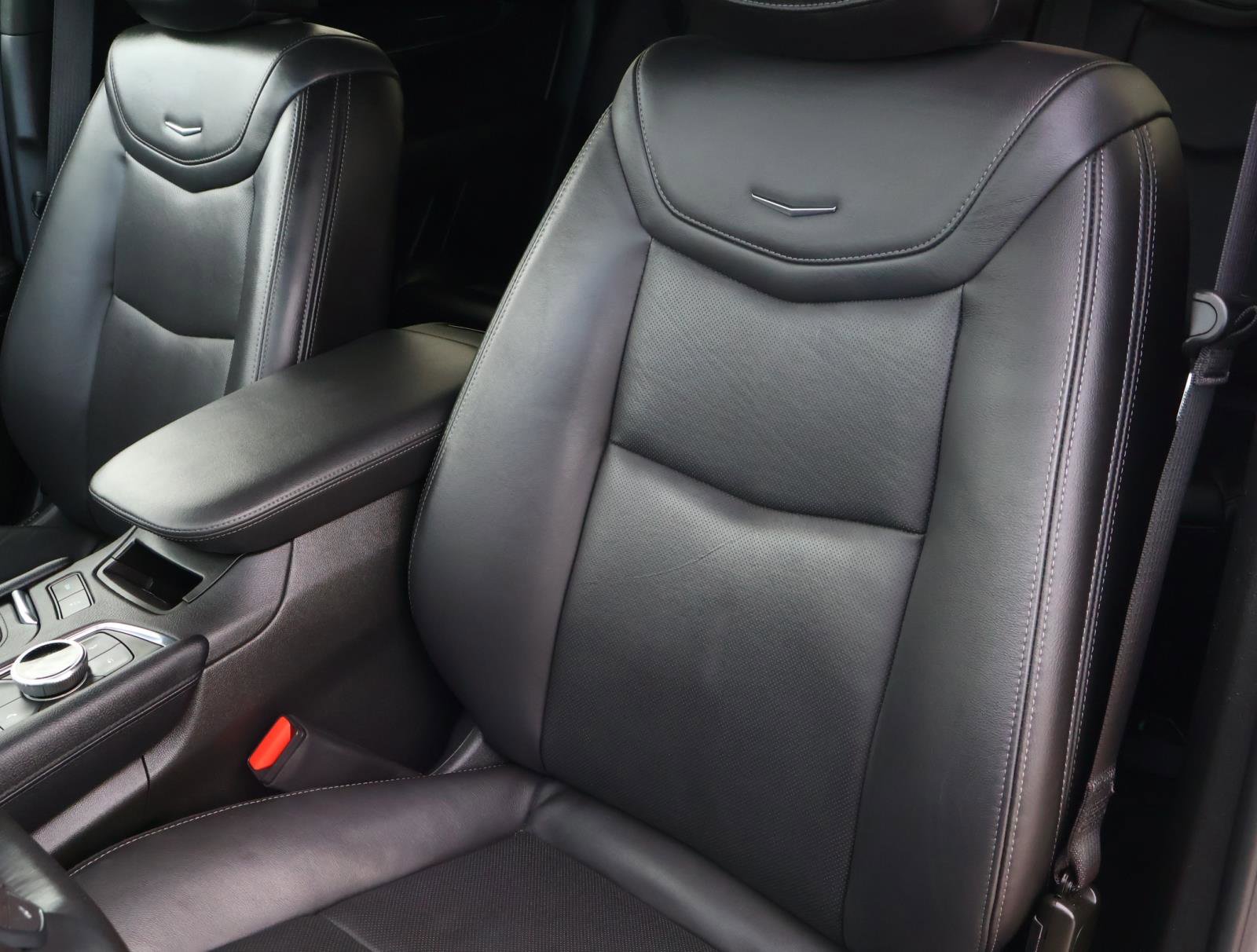 Used 2024 Cadillac XT5 Premium Luxury image 19