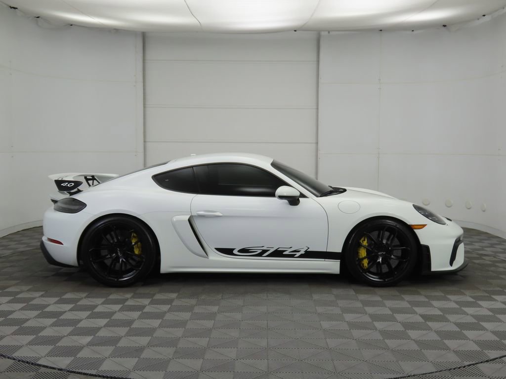 Used 2020 Porsche 718 Cayman GT4 image 4