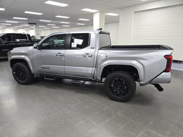 New 2026 Toyota Tacoma SR5 AWD/4WD image 3
