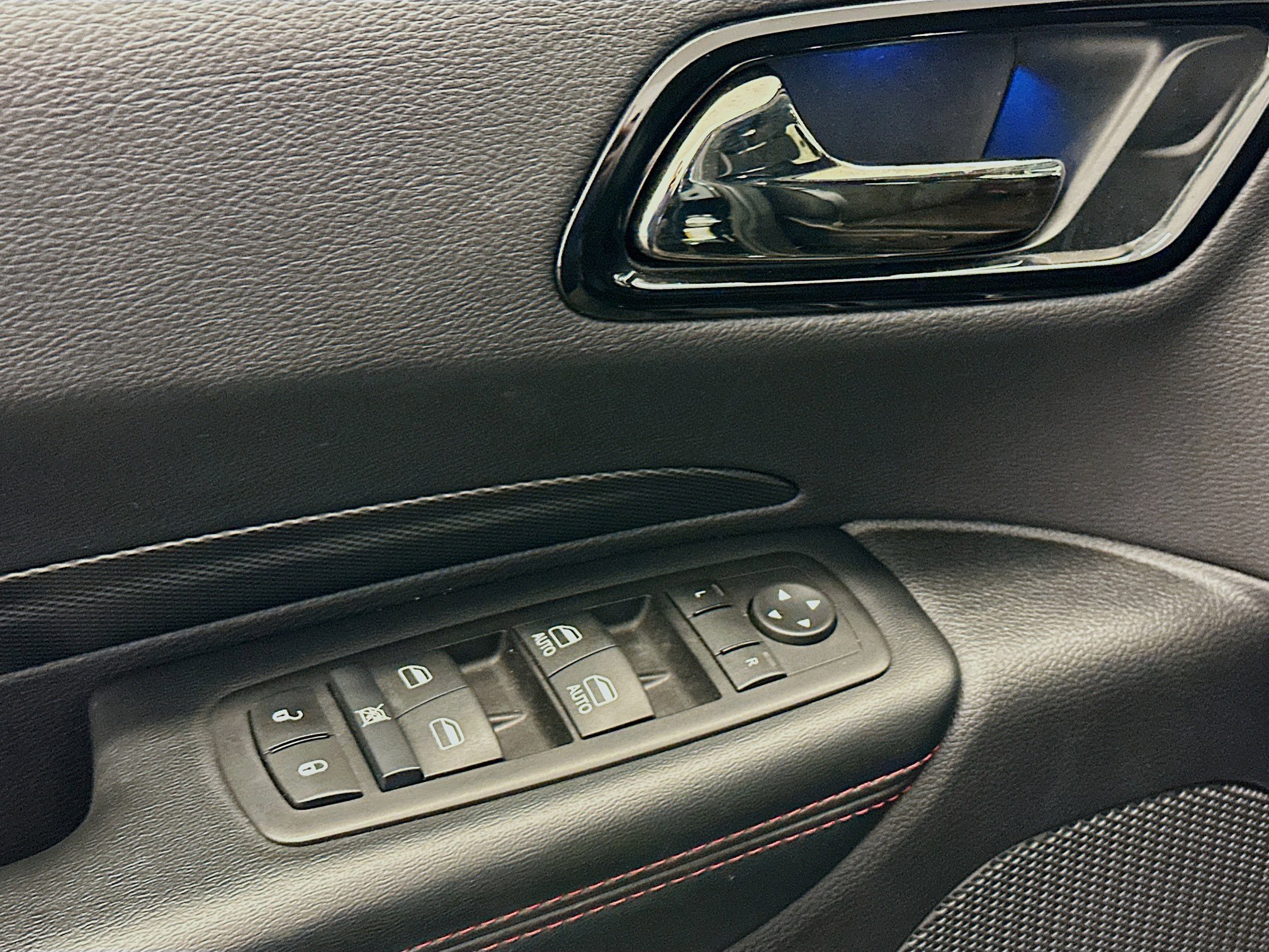 Used 2024 Dodge Durango GT image 15