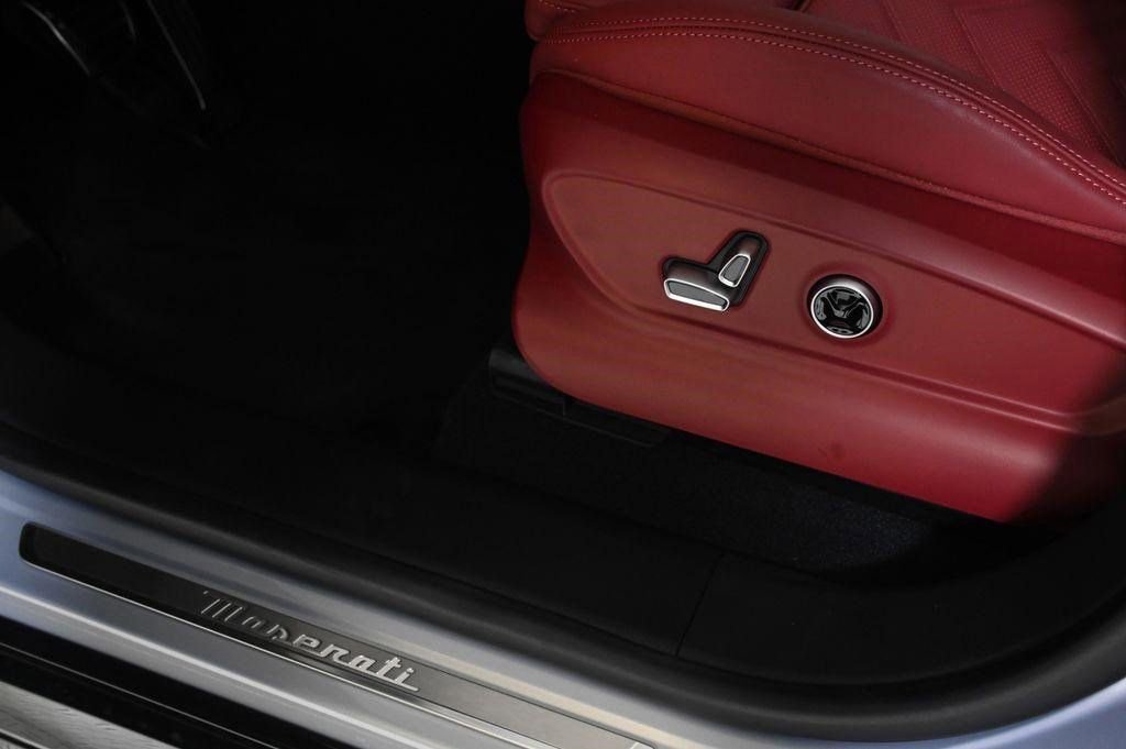 Used 2025 Maserati Grecale Modena image 23