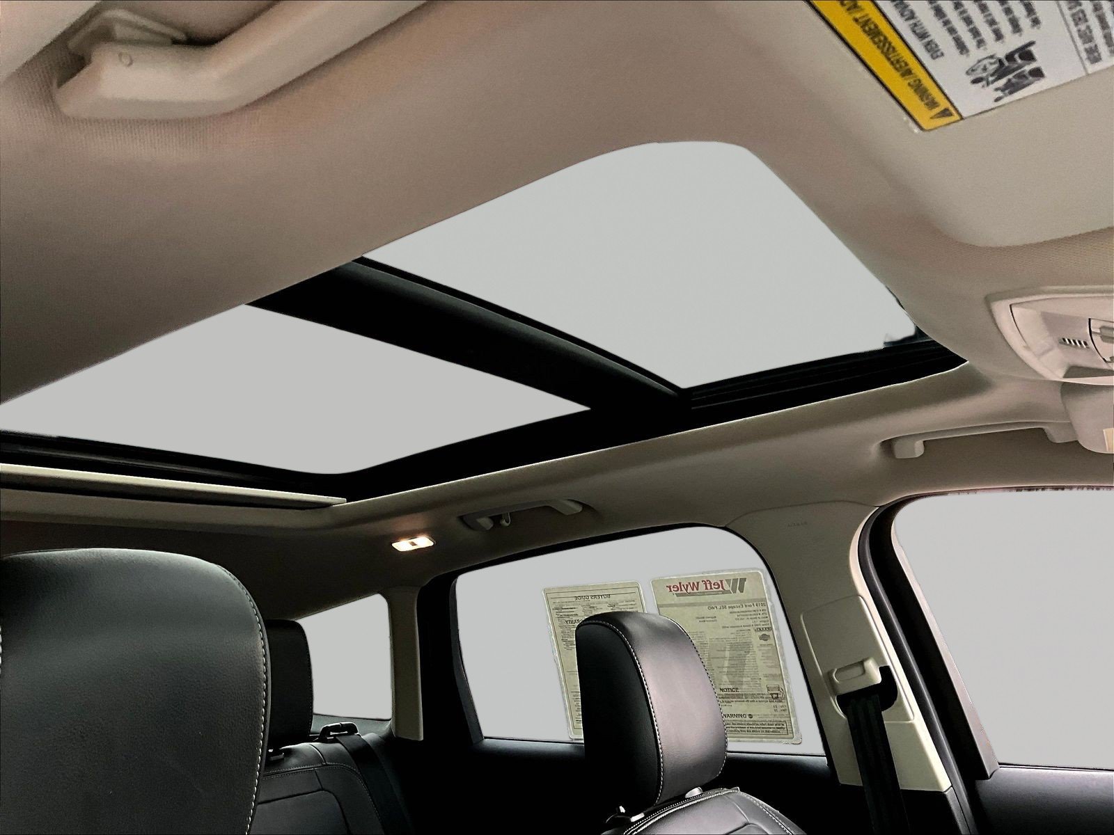 Used 2019 Ford Escape SEL FWD image 28