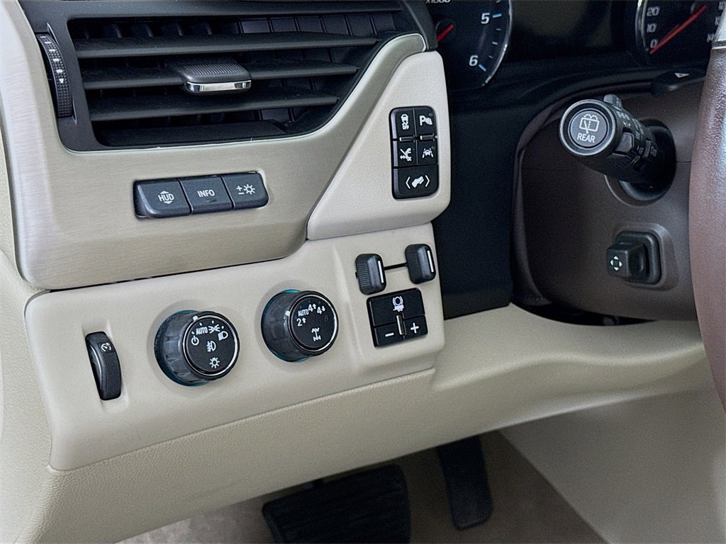 Used 2020 GMC Yukon Denali w/ Open Road Package image 22