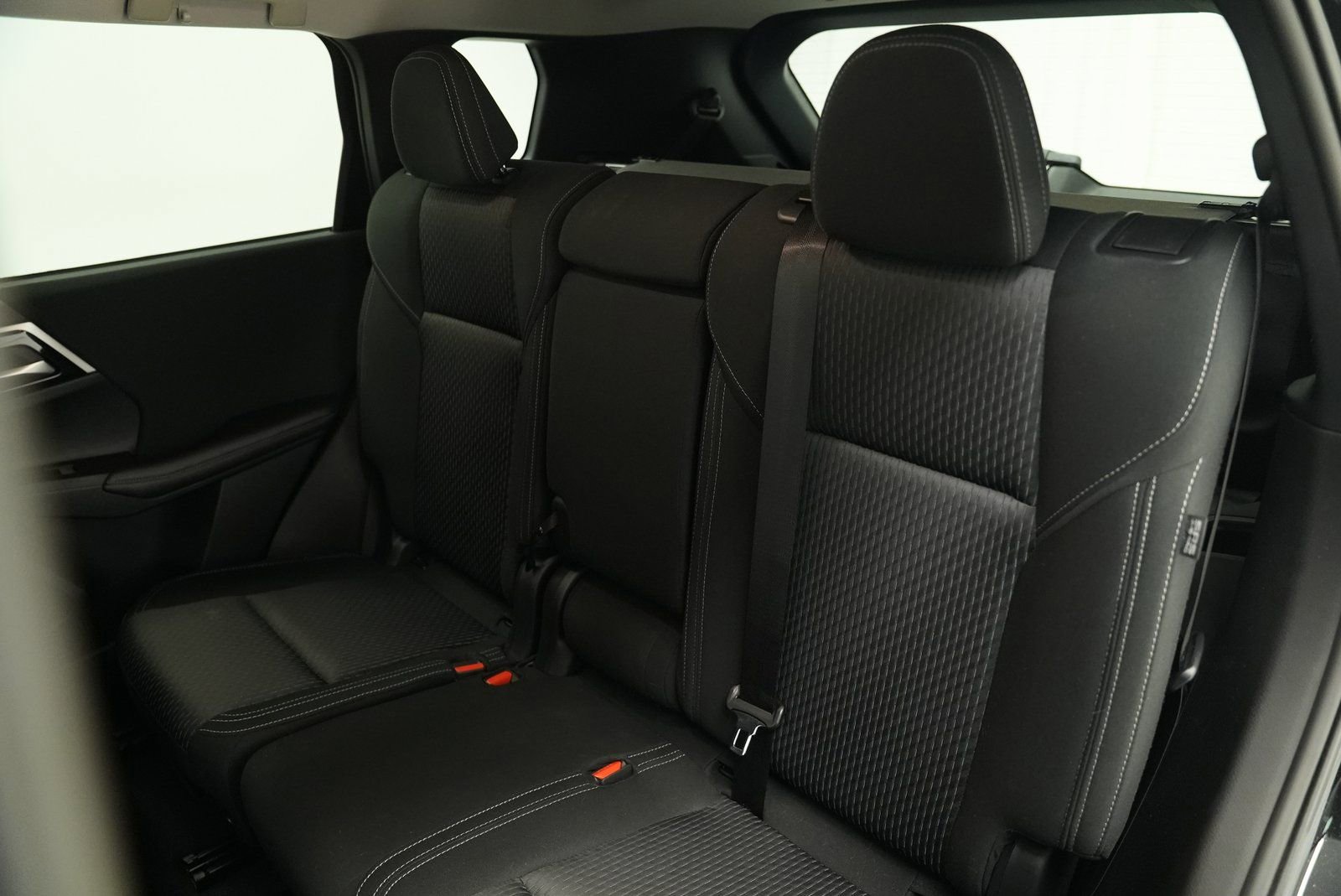 Used 2025 Mitsubishi Outlander ES image 22