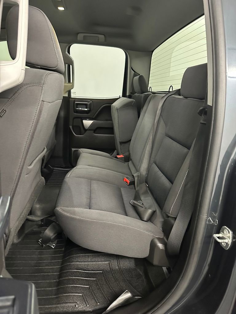 Used 2018 Chevrolet Silverado 1500 LT w/ All Star Edition image 25