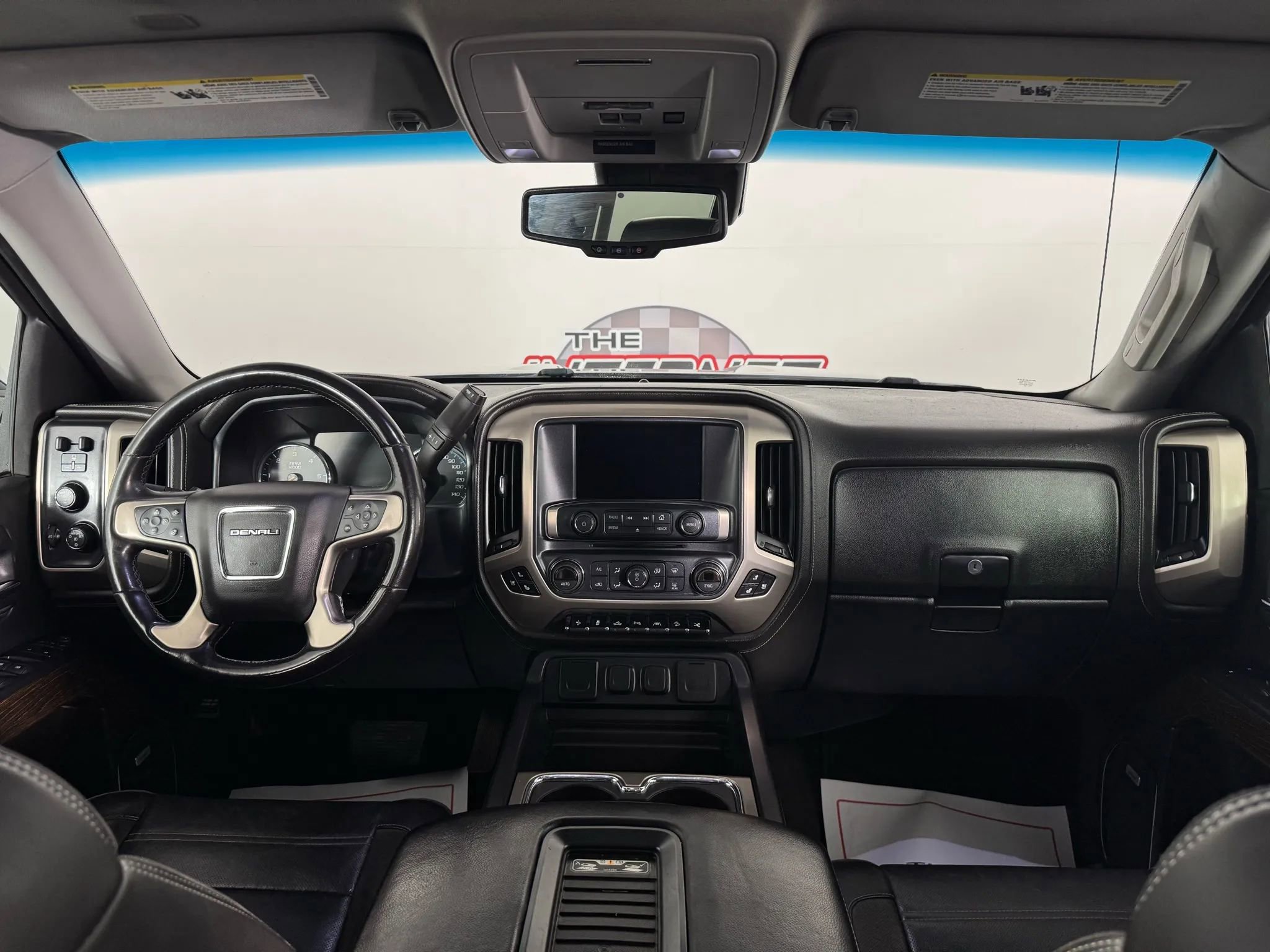 Used 2018 GMC Sierra 1500 Denali w/ Denali Ultimate Package image 11