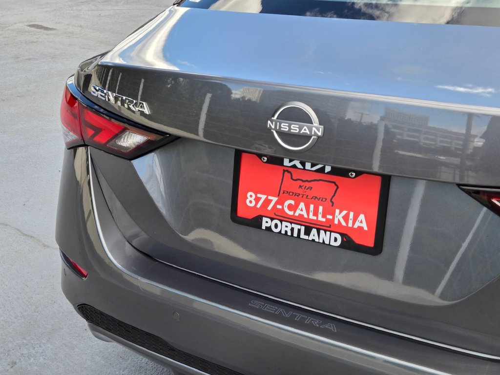 Used 2024 Nissan Sentra SV FWD image 14
