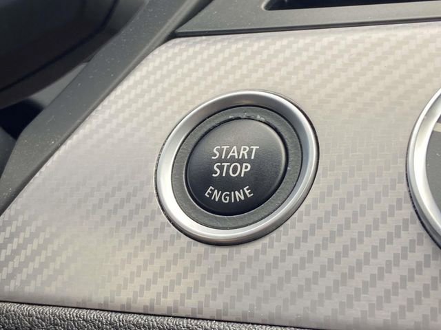 Used 2012 BMW Z4 sDrive35i image 25