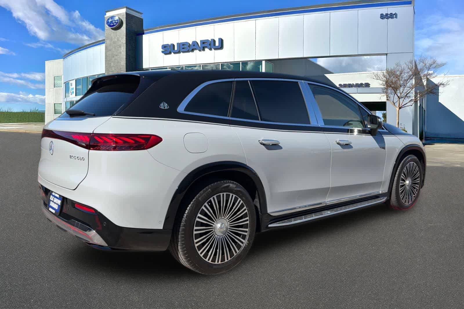 Used 2024 Mercedes-Benz Maybach EQS 680 4MATIC image 5