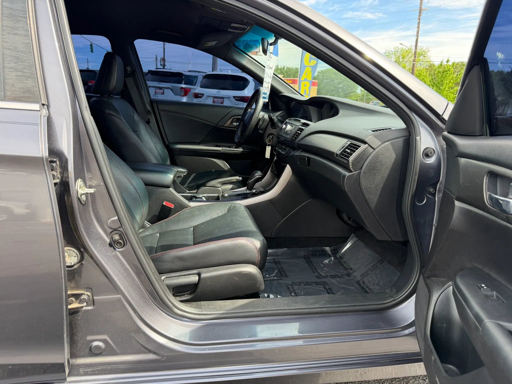 Used 2017 Honda Accord Sport Special Edition image 10