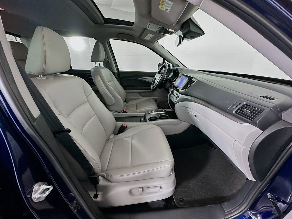 Certified 2023 Honda Ridgeline RTL image 28