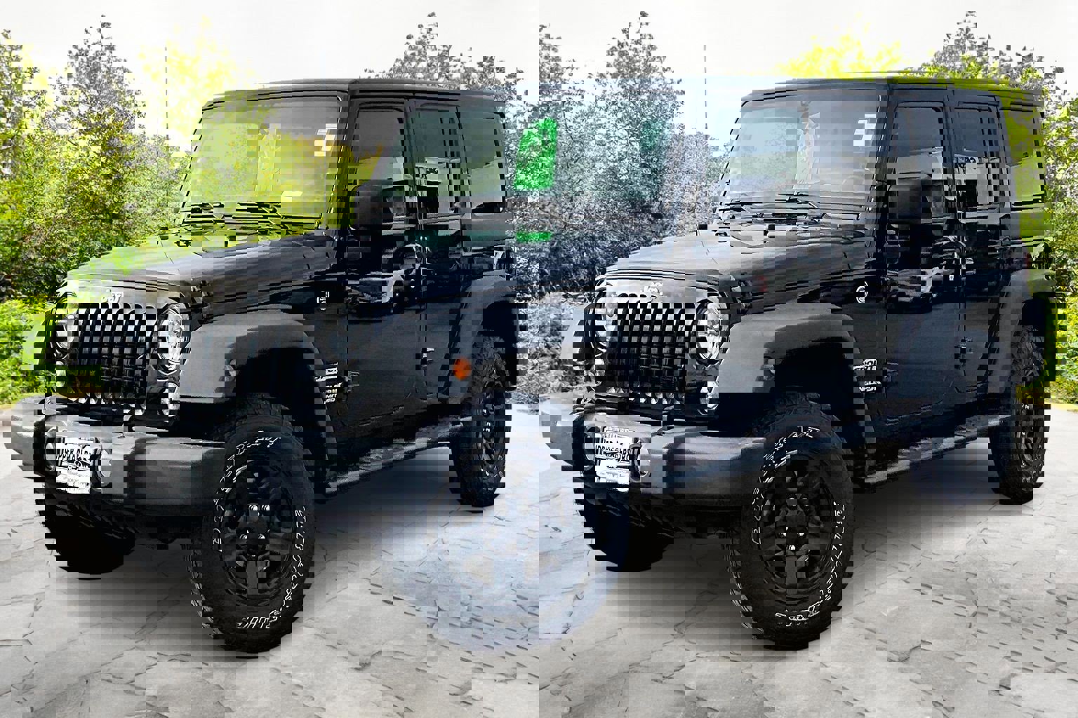 Used 2018 Jeep Wrangler Unlimited Sport w/ Connectivity Group image 12