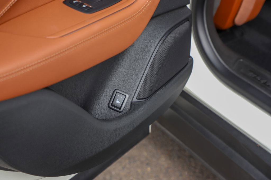 Used 2022 Maserati Levante GT image 30