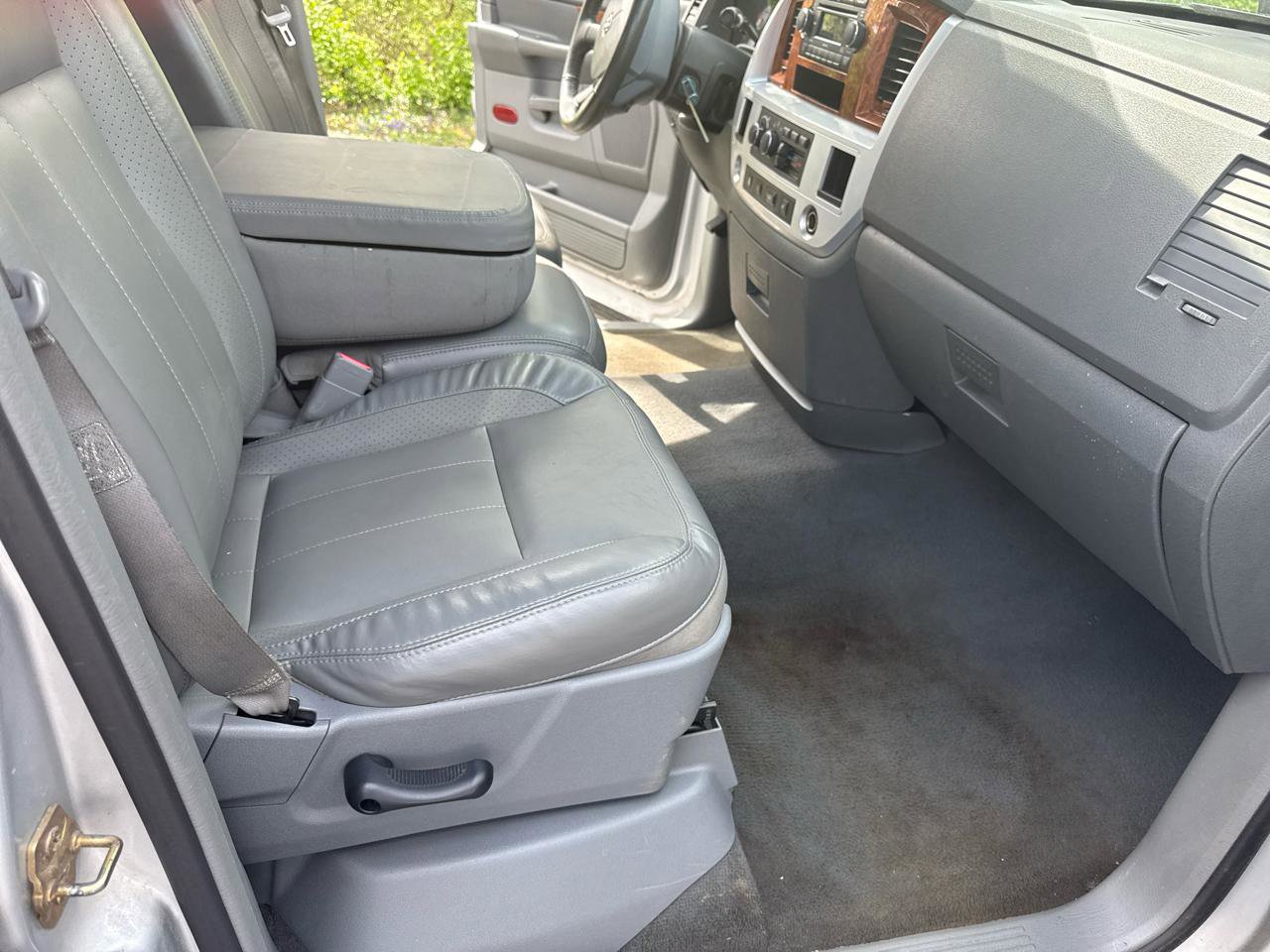 Used 2007 Dodge Ram 1500 Truck Laramie RWD image 10