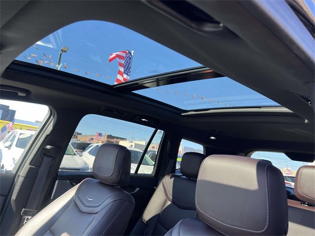 Used 2023 Cadillac XT6 Premium Luxury image 22