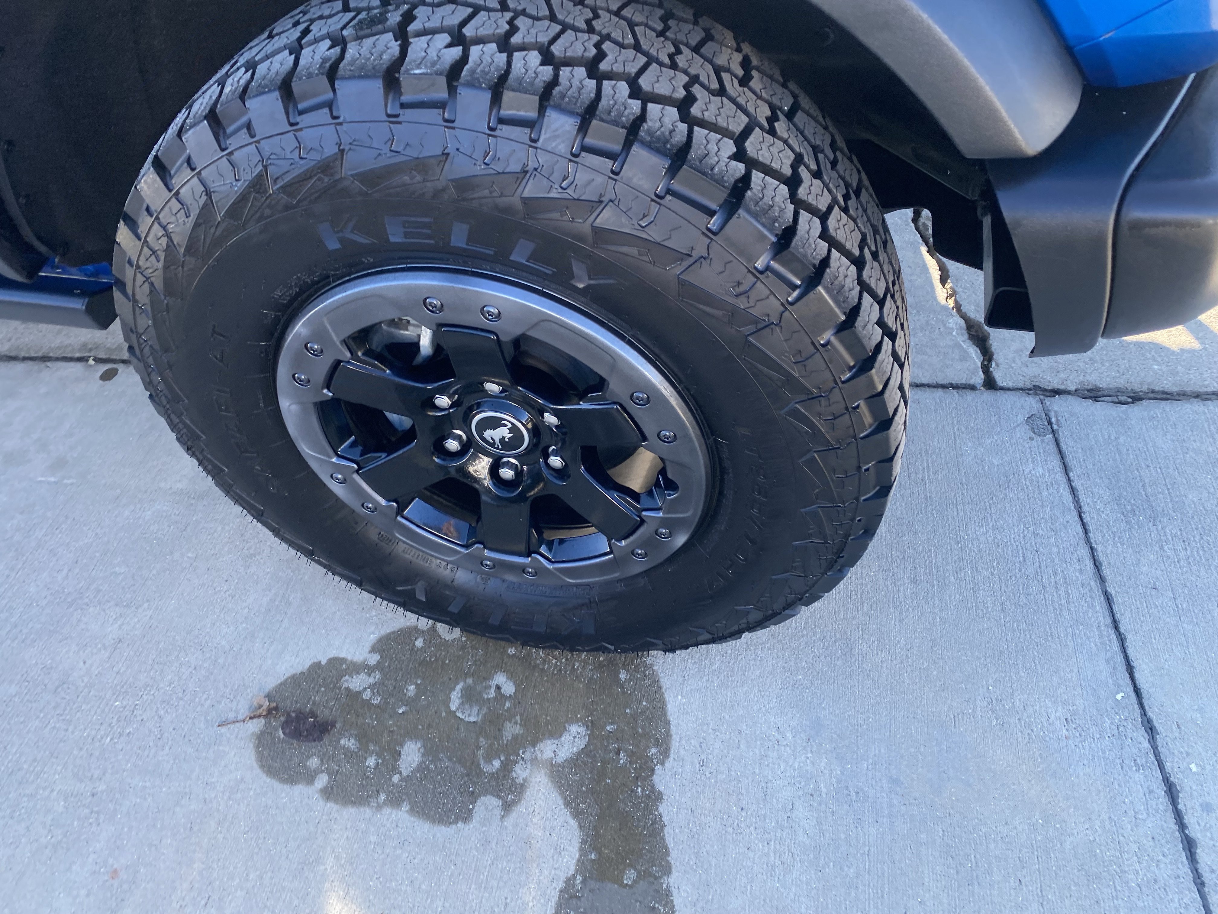 Used 2023 Ford Bronco Badlands image 4