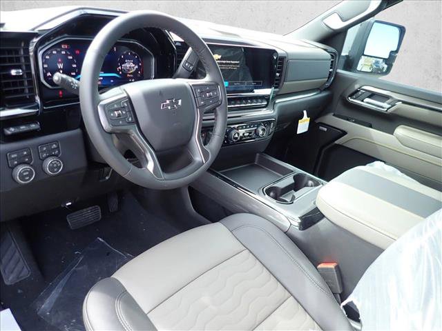 New 2026 Chevrolet Silverado 2500 ZR2 AWD/4WD image 9