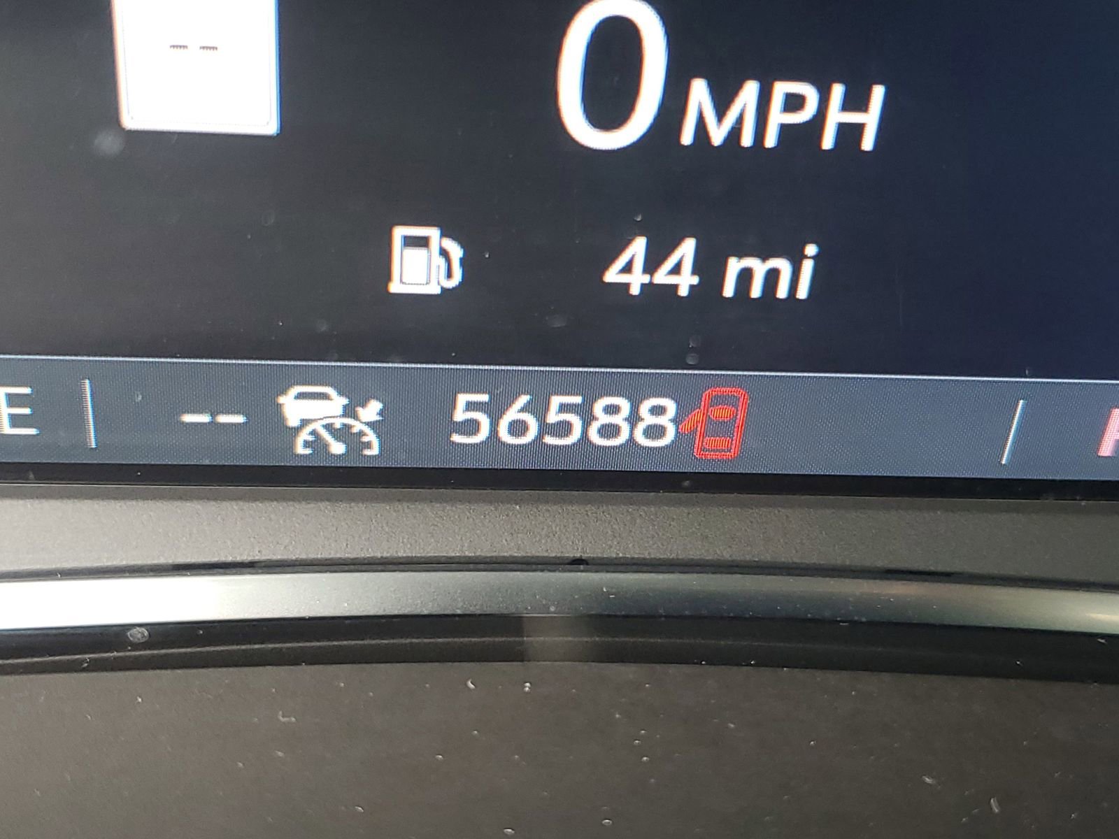 Used 2024 GMC Terrain SLE w/ Driver Convenience Package image 14