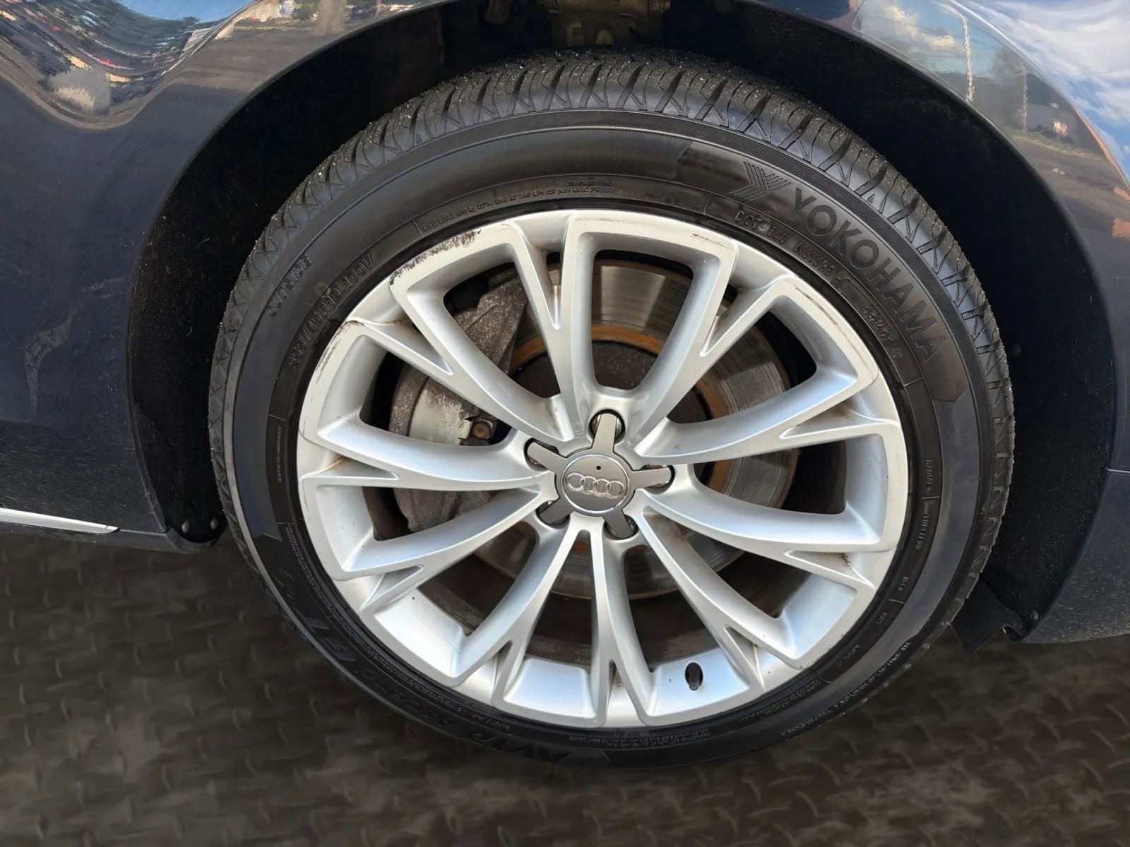 Used 2012 Audi A8 L 4.2 image 39