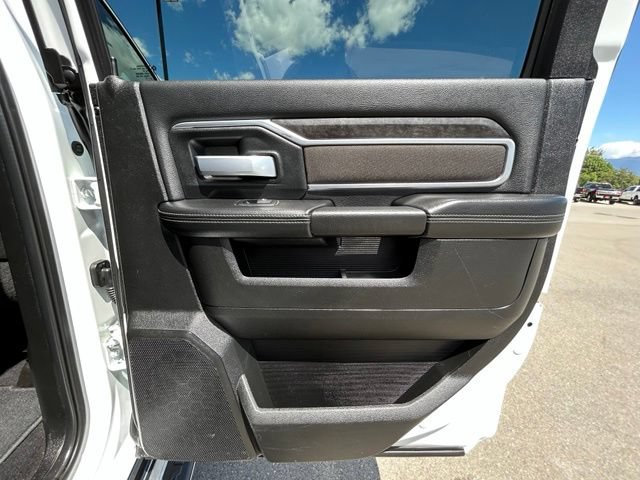 Used 2024 RAM 3500 Big Horn AWD/4WD image 44