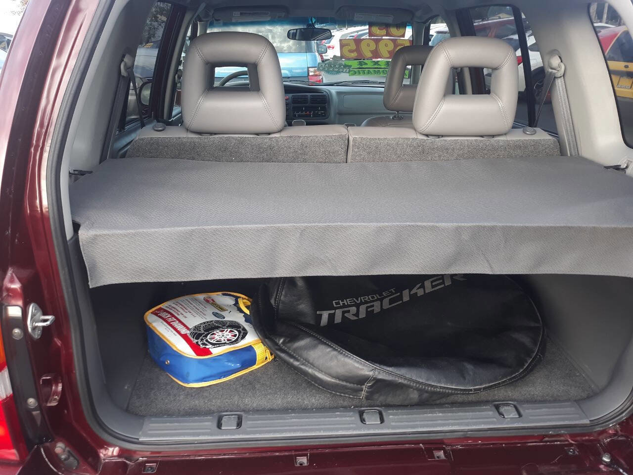 Used 2003 Chevrolet Tracker LT image 13