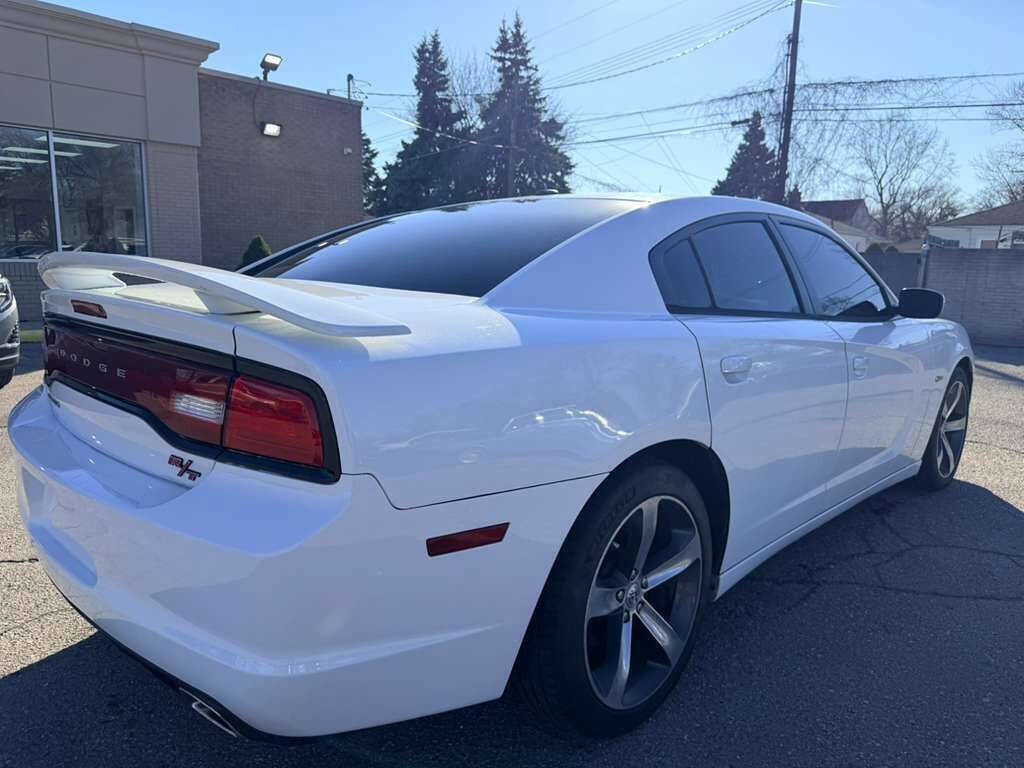 Used 2014 Dodge Charger R/T image 6