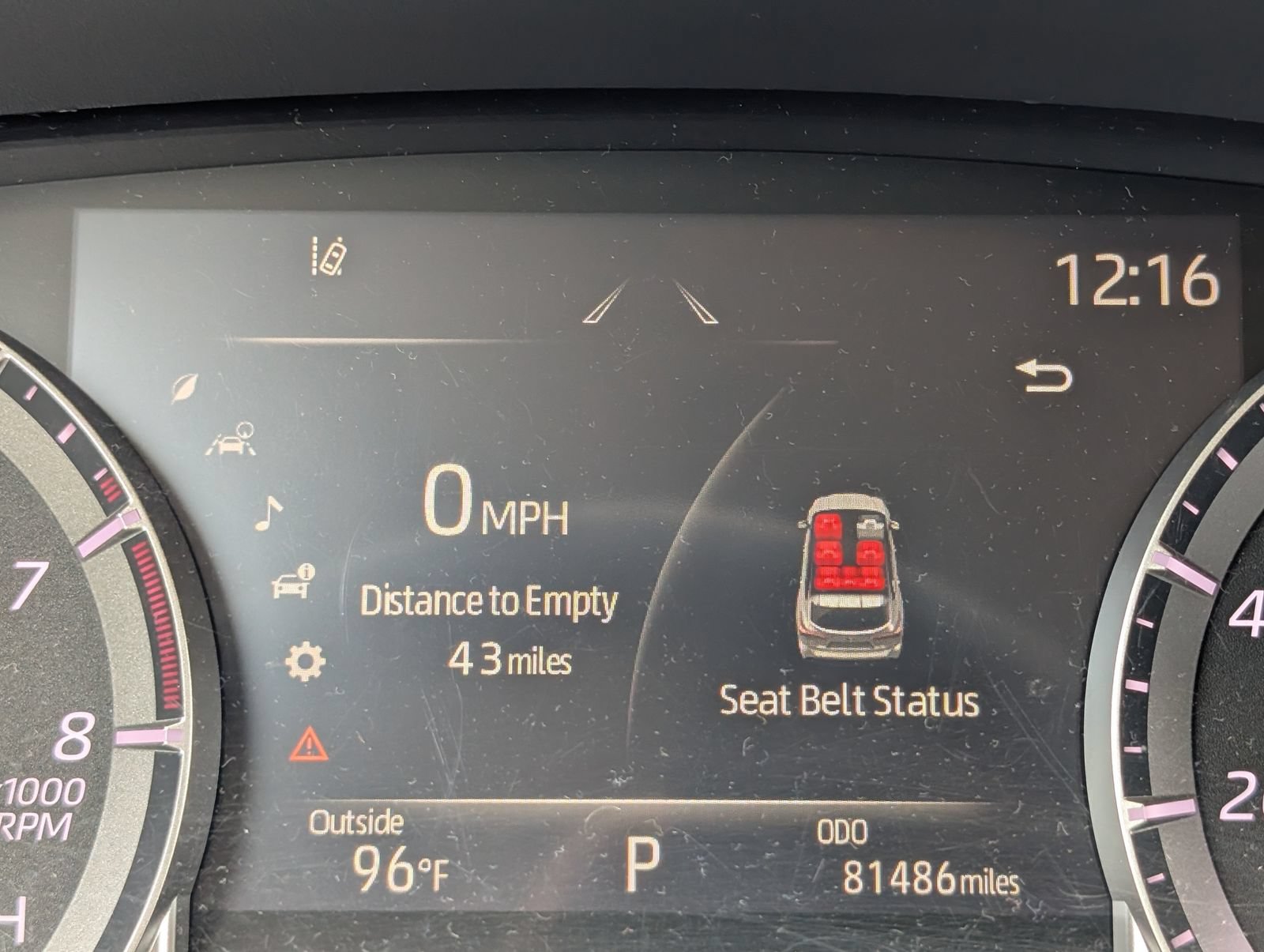 Used 2022 Toyota Highlander XLE FWD image 10