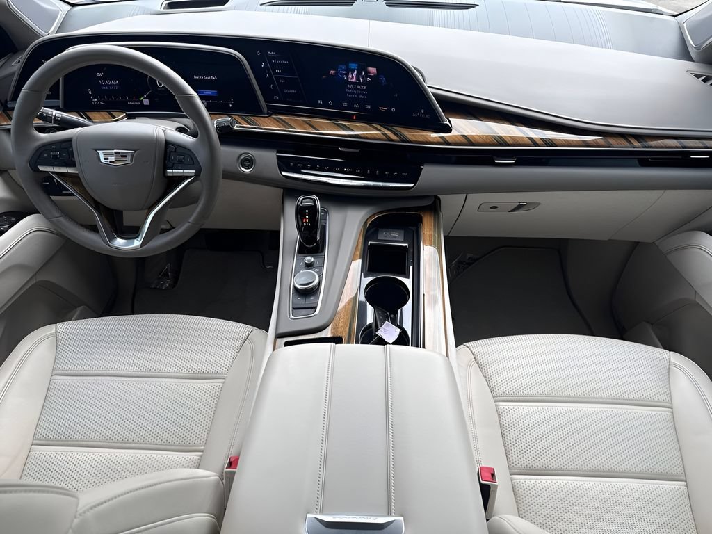 Used 2023 Cadillac Escalade Sport Platinum AWD/4WD image 18