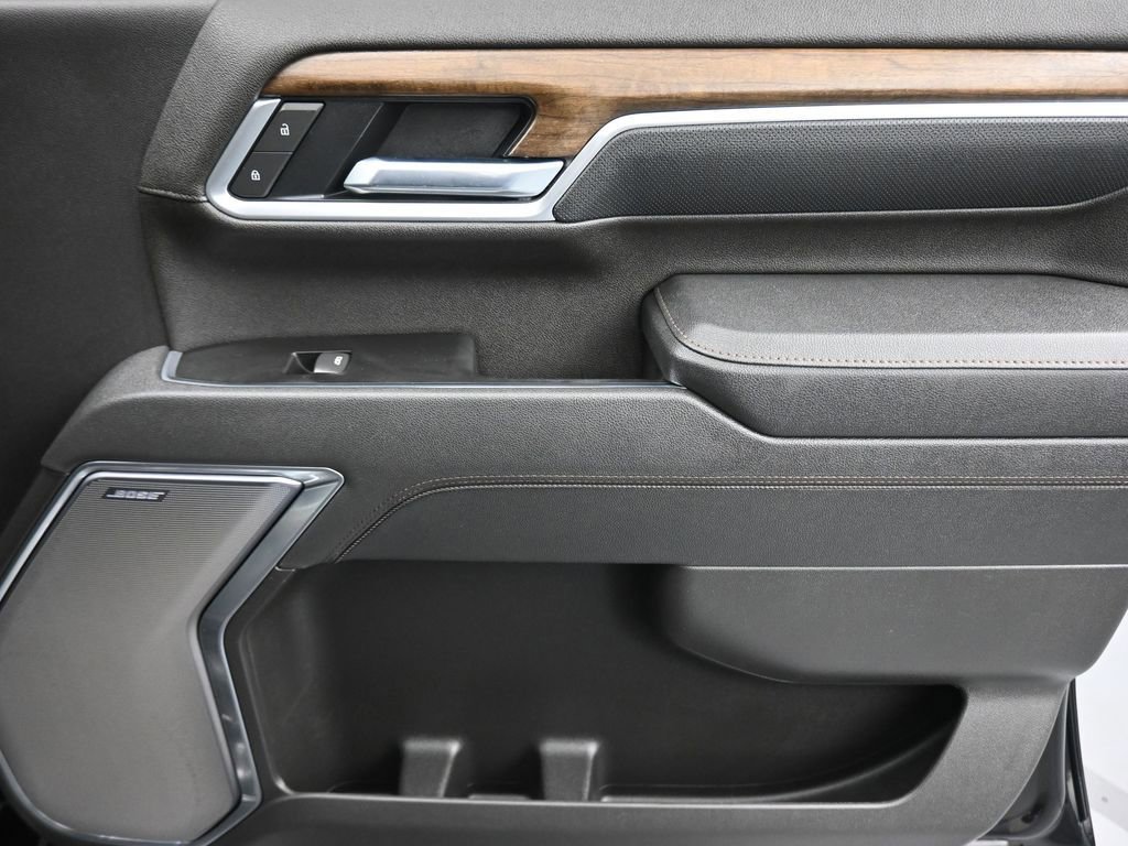 Used 2025 Chevrolet Silverado 2500 High Country image 52