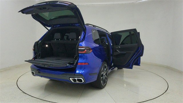 Used 2026 BMW X7 M60i image 79