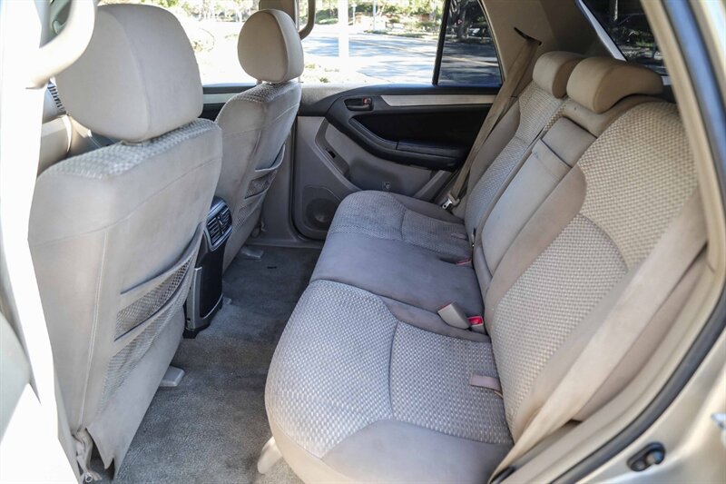 Used 2006 Toyota 4Runner SR5 RWD image 45