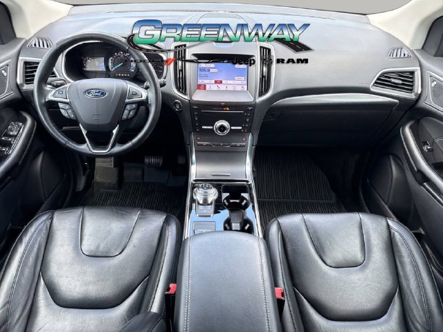 Used 2019 Ford Edge Titanium FWD image 15